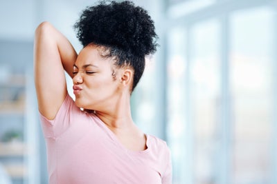 Switching To Natural Deodorant? You’ll Want To Read This First