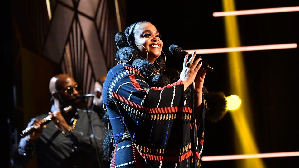 Jill Scott Joins ‘Def Poetry Jam’ Show Supporting COVID-19 Relief
