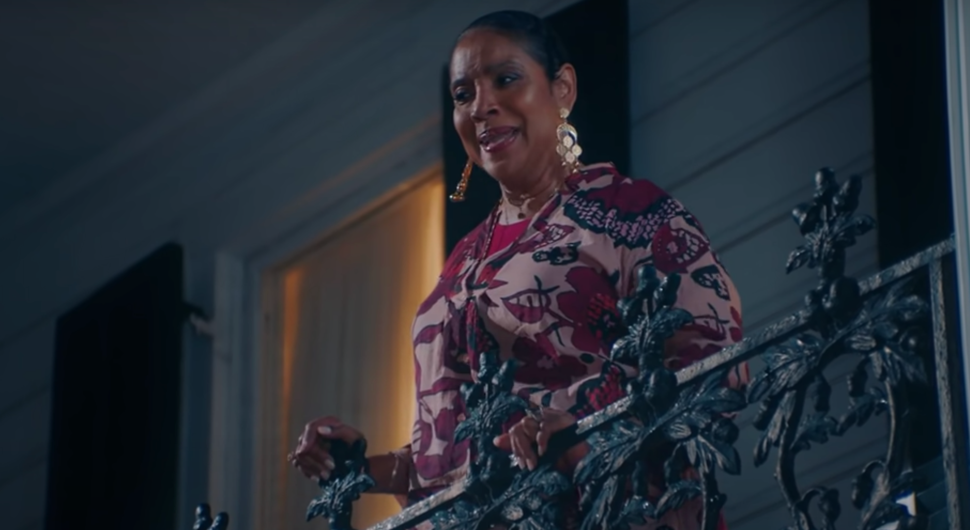 Phylicia Rashad Was In Drake's 'In My Feelings' Video Thanks To ...