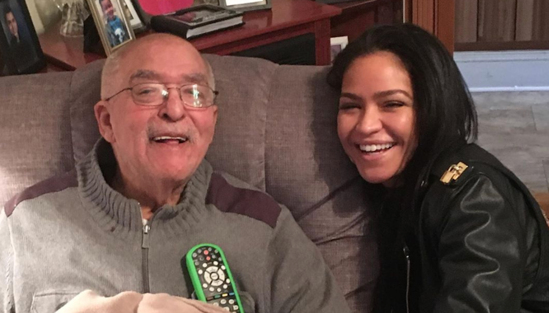 Cassie Mourns Grandfather's Death: 'I Wish I Could Hug You'