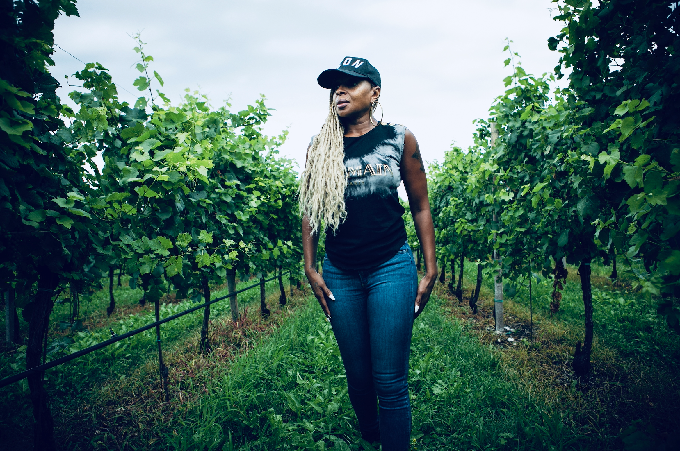 Exclusive: Mary J. Blige Launches Sun Goddess Wine