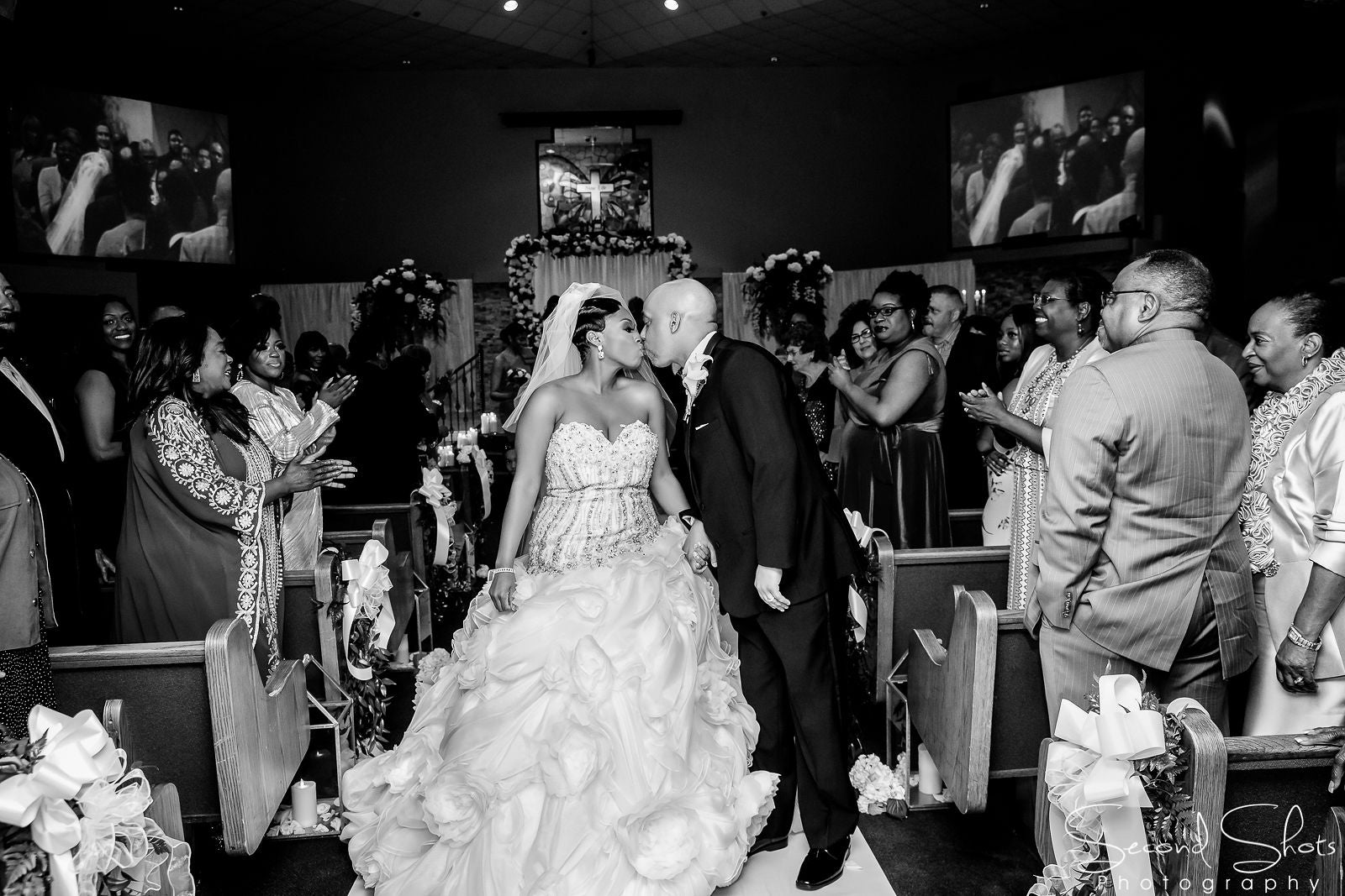 Bridal Bliss: The Roses Were Oh So Red At Krystal And Billy's Romantic Texas Wedding