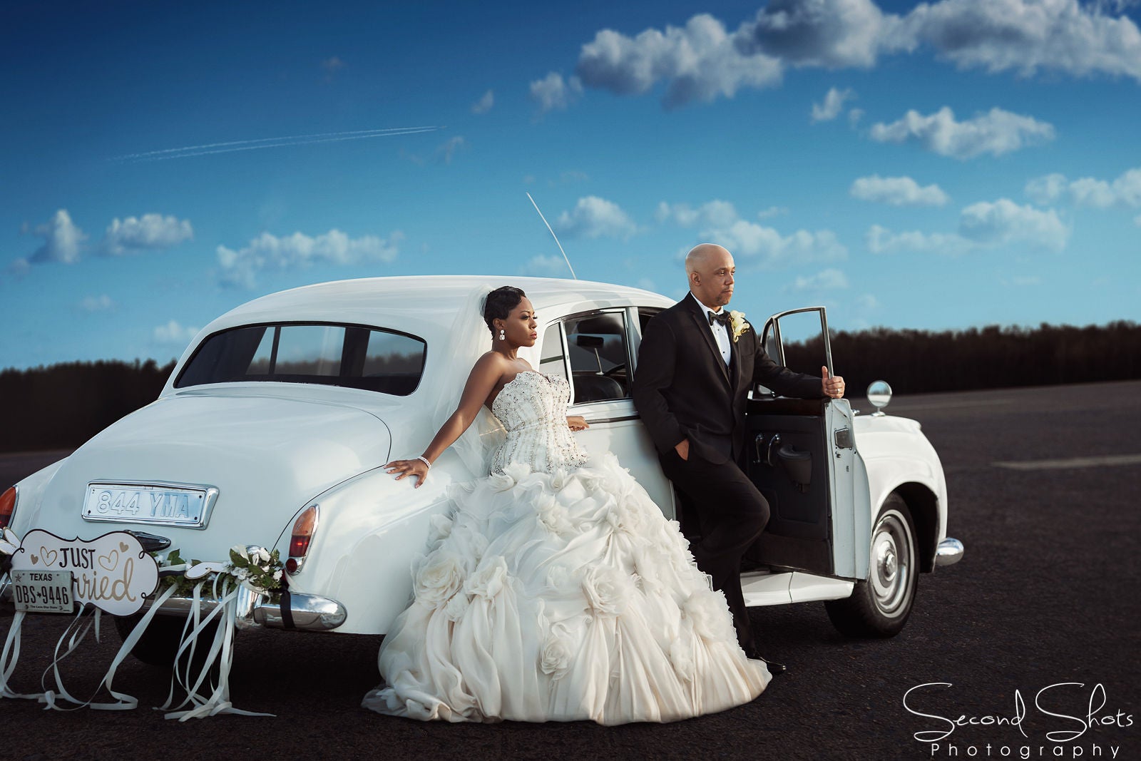 Bridal Bliss: The Roses Were Oh So Red At Krystal And Billy's Romantic Texas Wedding