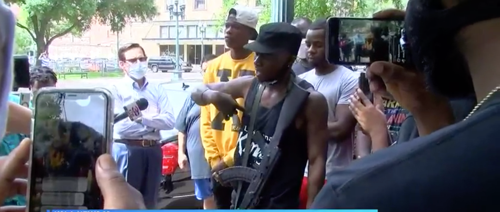 Armed Black Men Show Up To Hearing On Confederate Statues To Protect Black Women