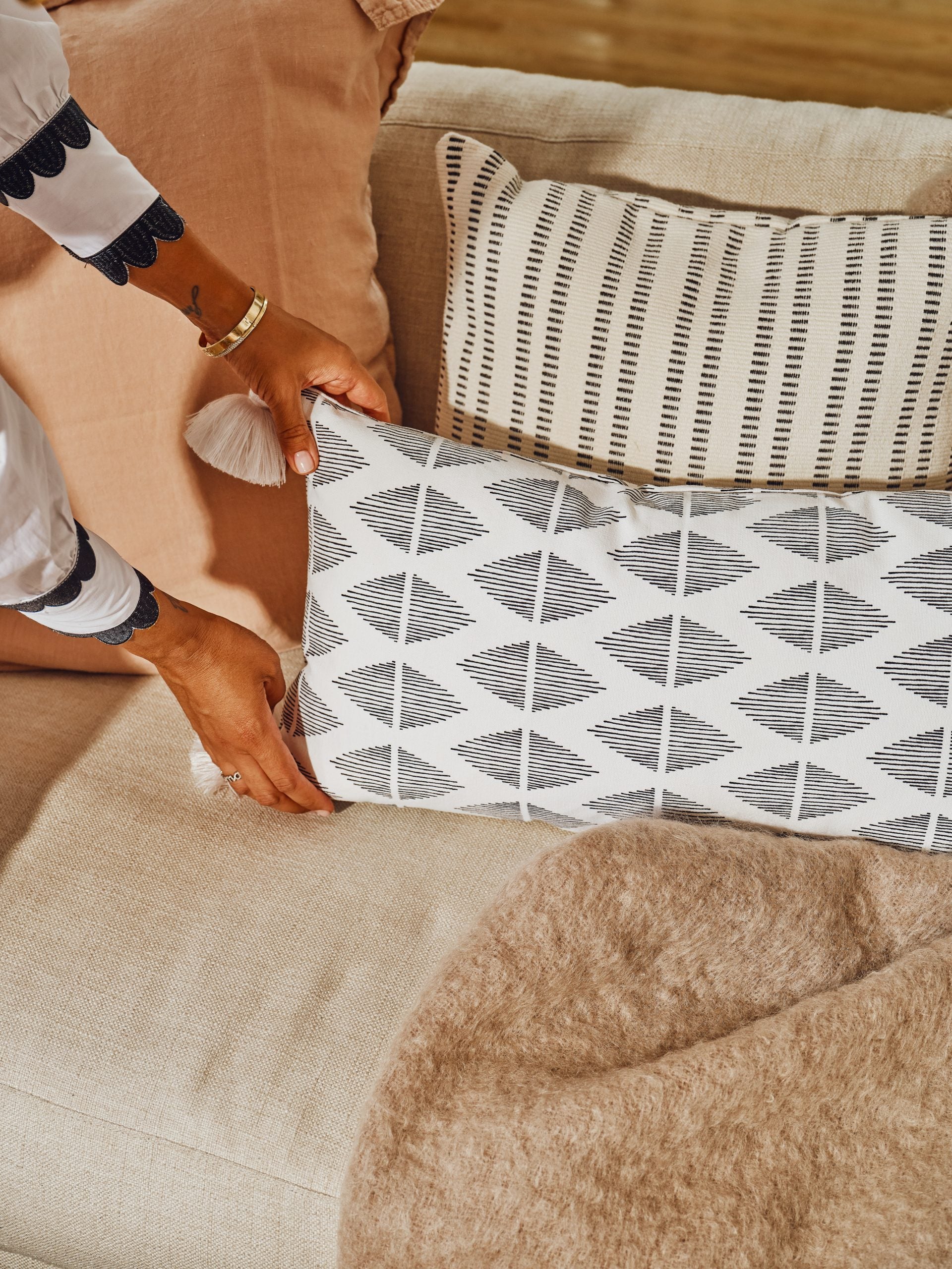 Tia Mowry-Hardrict Partners With Etsy For A New Home Decor Collection