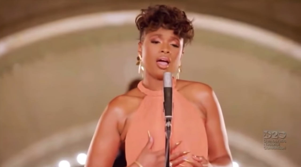 Jennifer Hudson Delivers 'A Change Is Gonna Come' During The DNC(00)