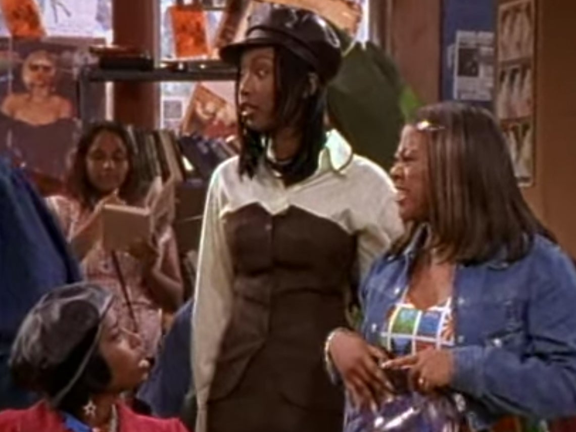 'Moesha' Is Finally On Netflix, And The Cast Is Giving Plenty Of Fall Fashion Inspiration