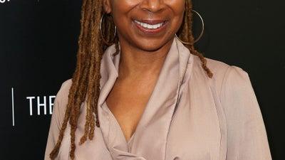 Kimberlé Crenshaw Guest-Editing Special ‘Say Her Name’ Issue Of ‘Chime For Change’ Zine