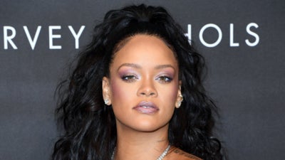 Rihanna Proves Blue Eyeliner Looks Good On Deep Skin Tones