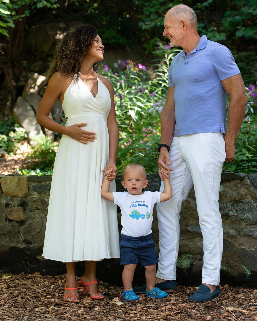 Glow Off, Sis! 13 Photos Of Your Favorite Celebs Pregnant and Glowing In 2020