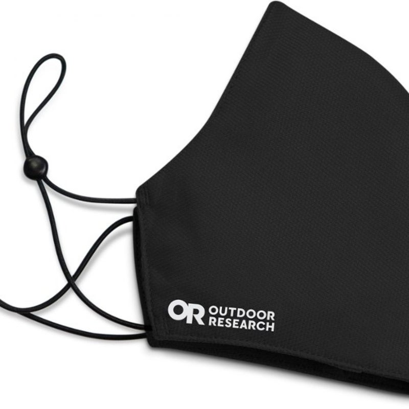 These Face Masks Are Stylish and Ideal For Traveling Essence