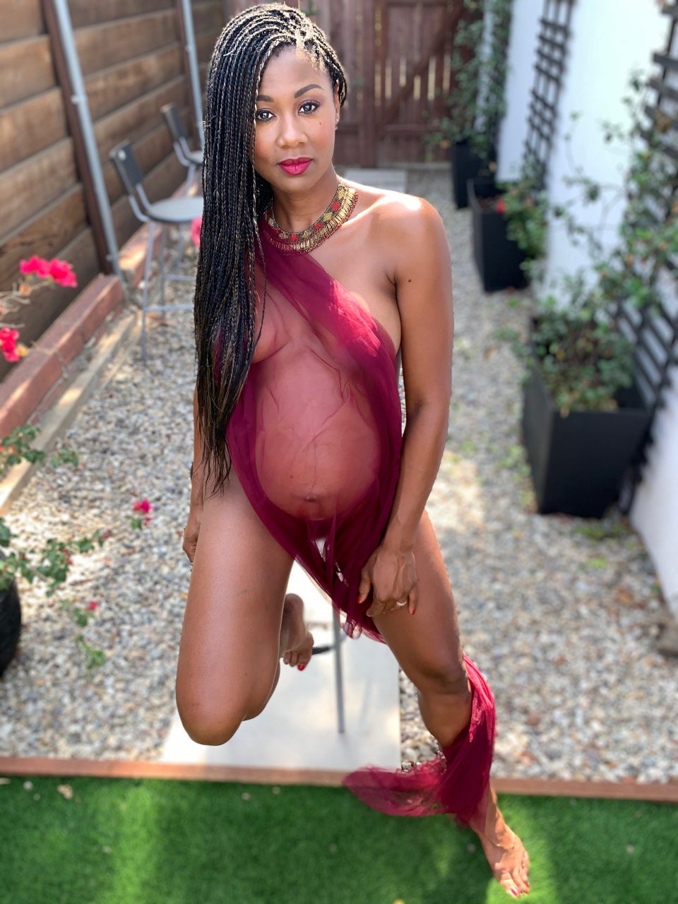 Actress Emayatzy Corinealdi Is Pregnant and Glowing: “It’s Such a Spiritual Experience”