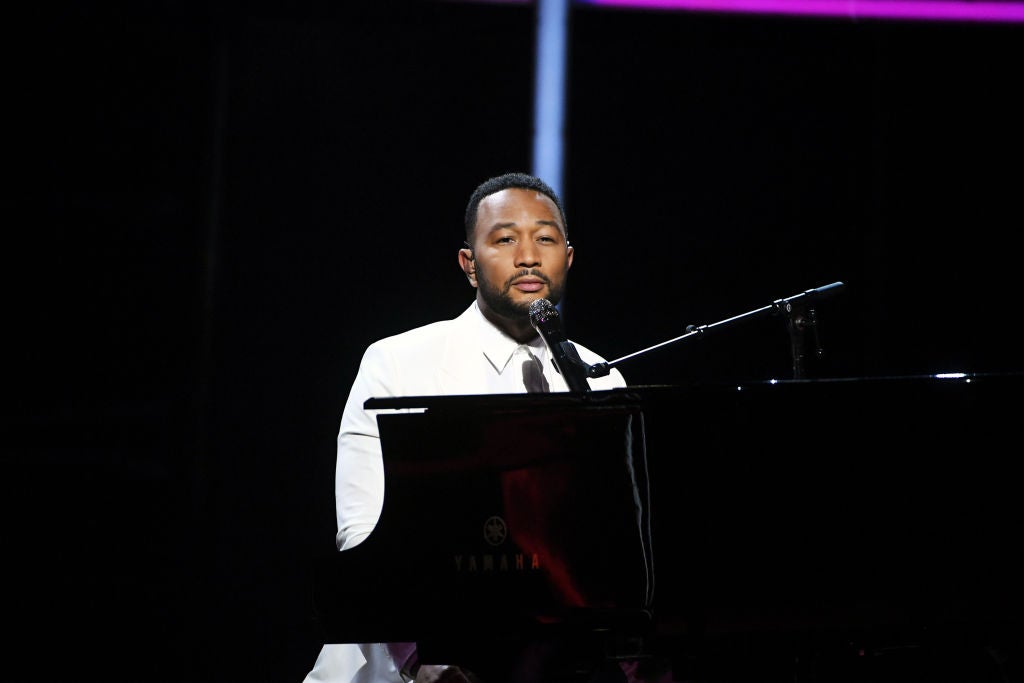 John Legend Performs Emotional Tribute To Wife Chrissy Teigen At Billboard Music Awards
