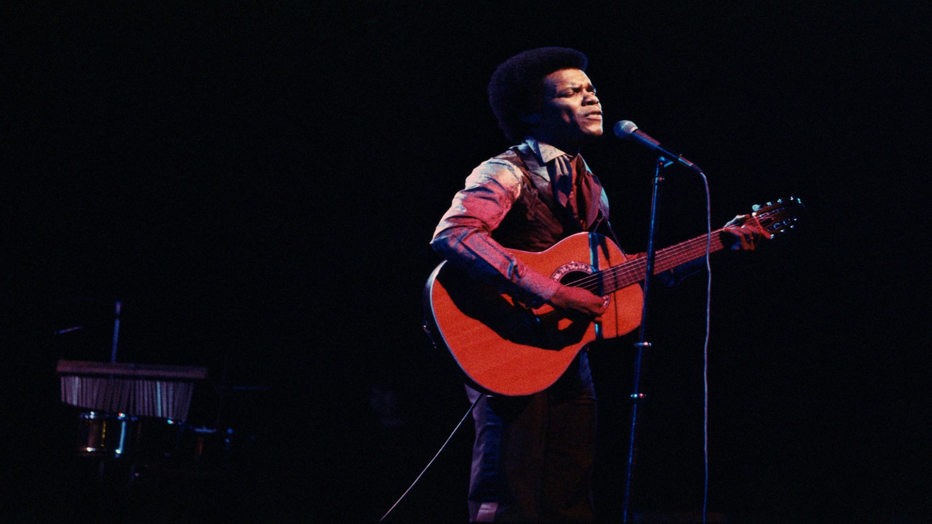 ‘I Can See Clearly Now’ Singer Johnny Nash Passes Away At Age 80 Essence