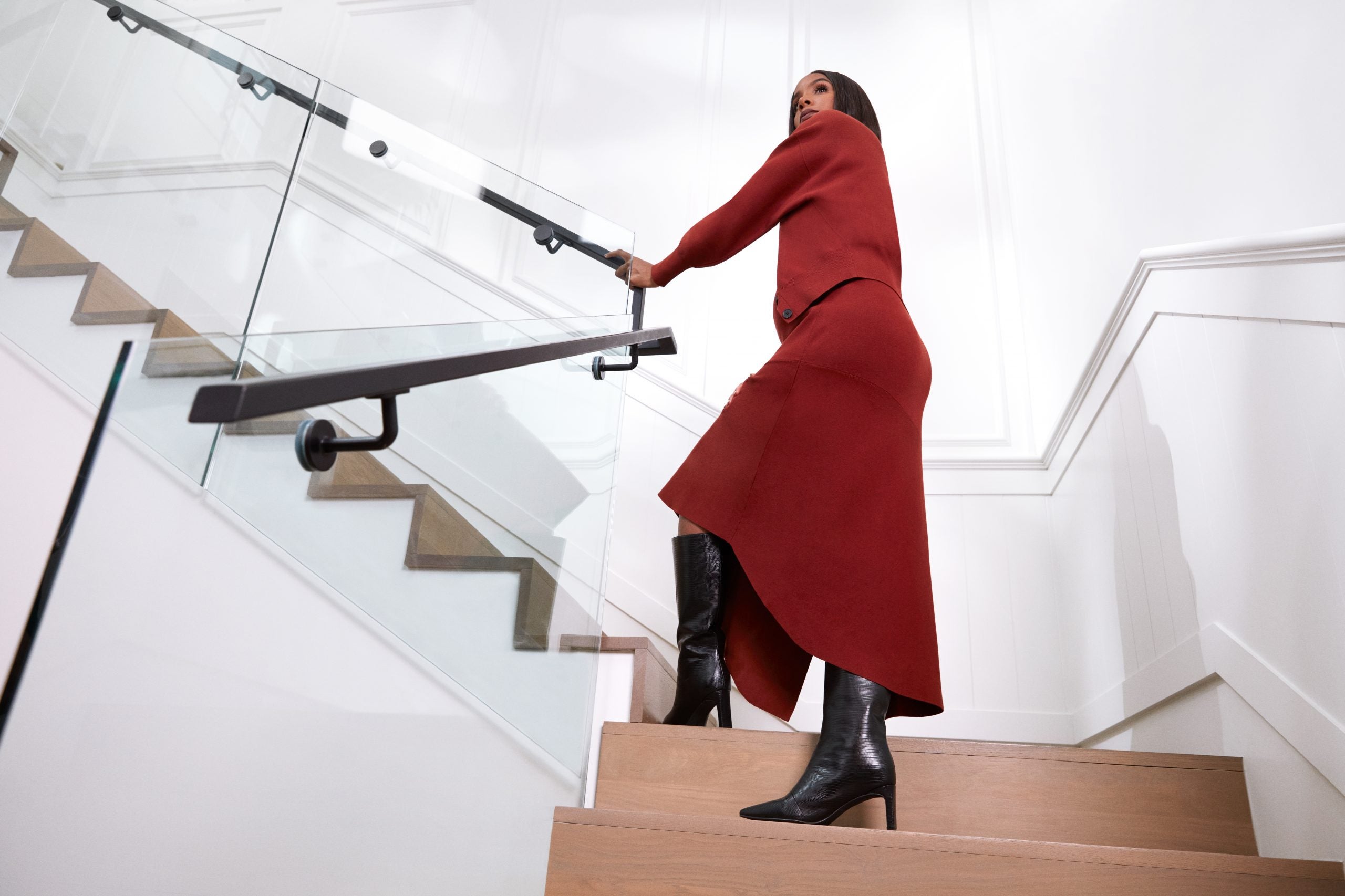 Kelly Rowland Collaborates With JustFab To Create The Ultimate Fall Collection