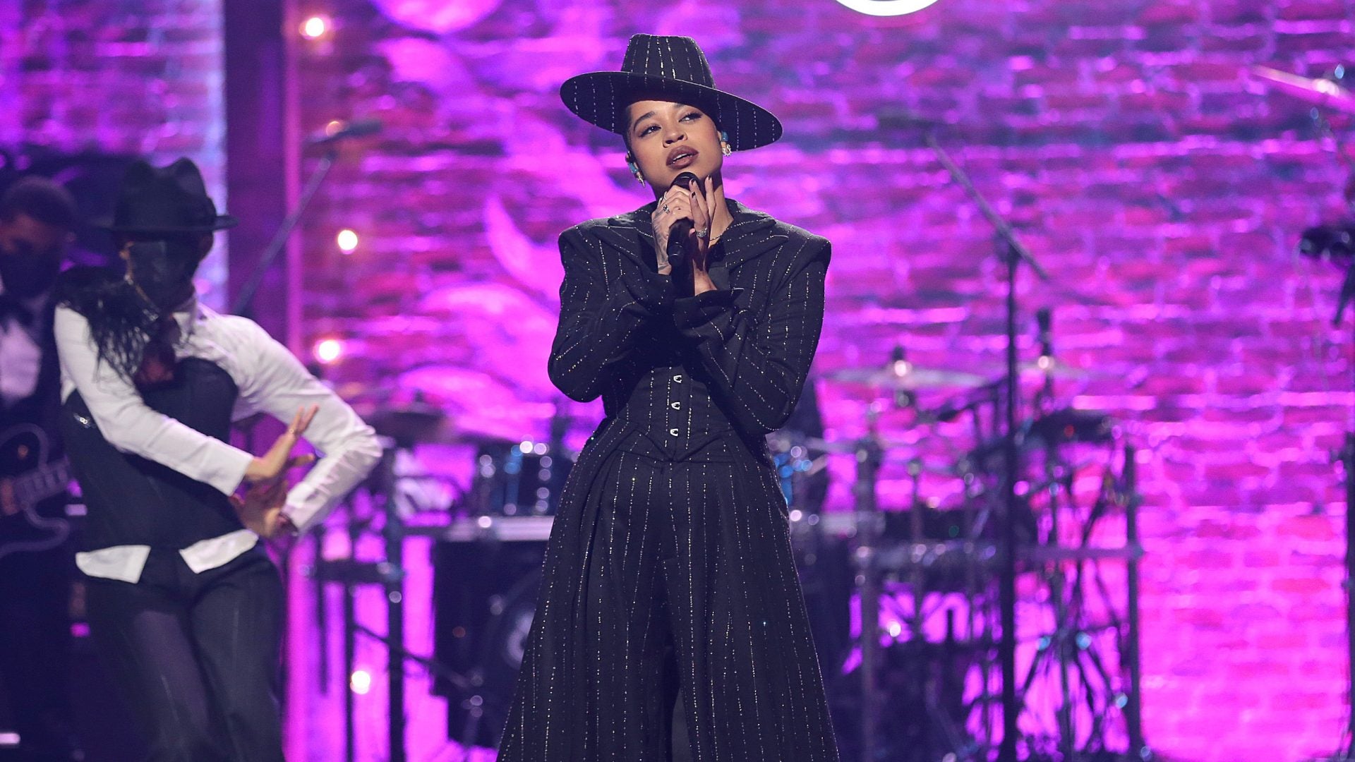 Did You Know These Music Stars Were Brits?