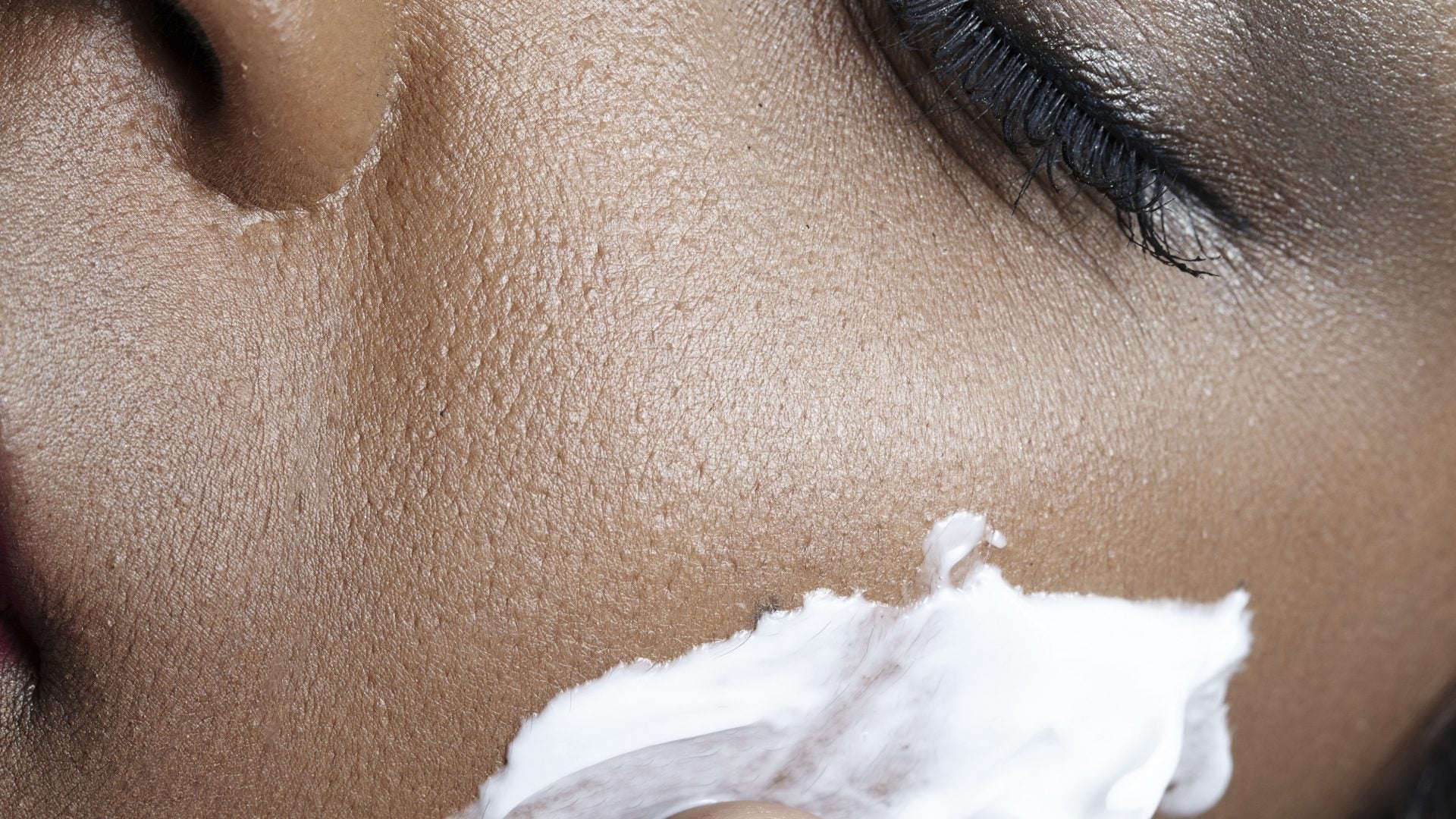 These 10 Facial Moisturizers Will Save Your Dry Skin This Winter