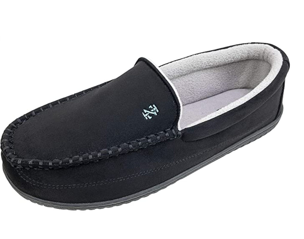 Holiday Gifts For Dad That Will Guarantee A Smile