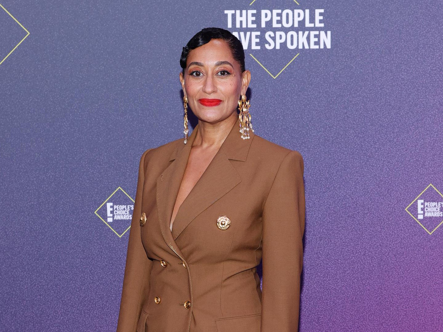 Tracee Ellis Ross Honored As Style Icon At The 2020 People's Choice Awards