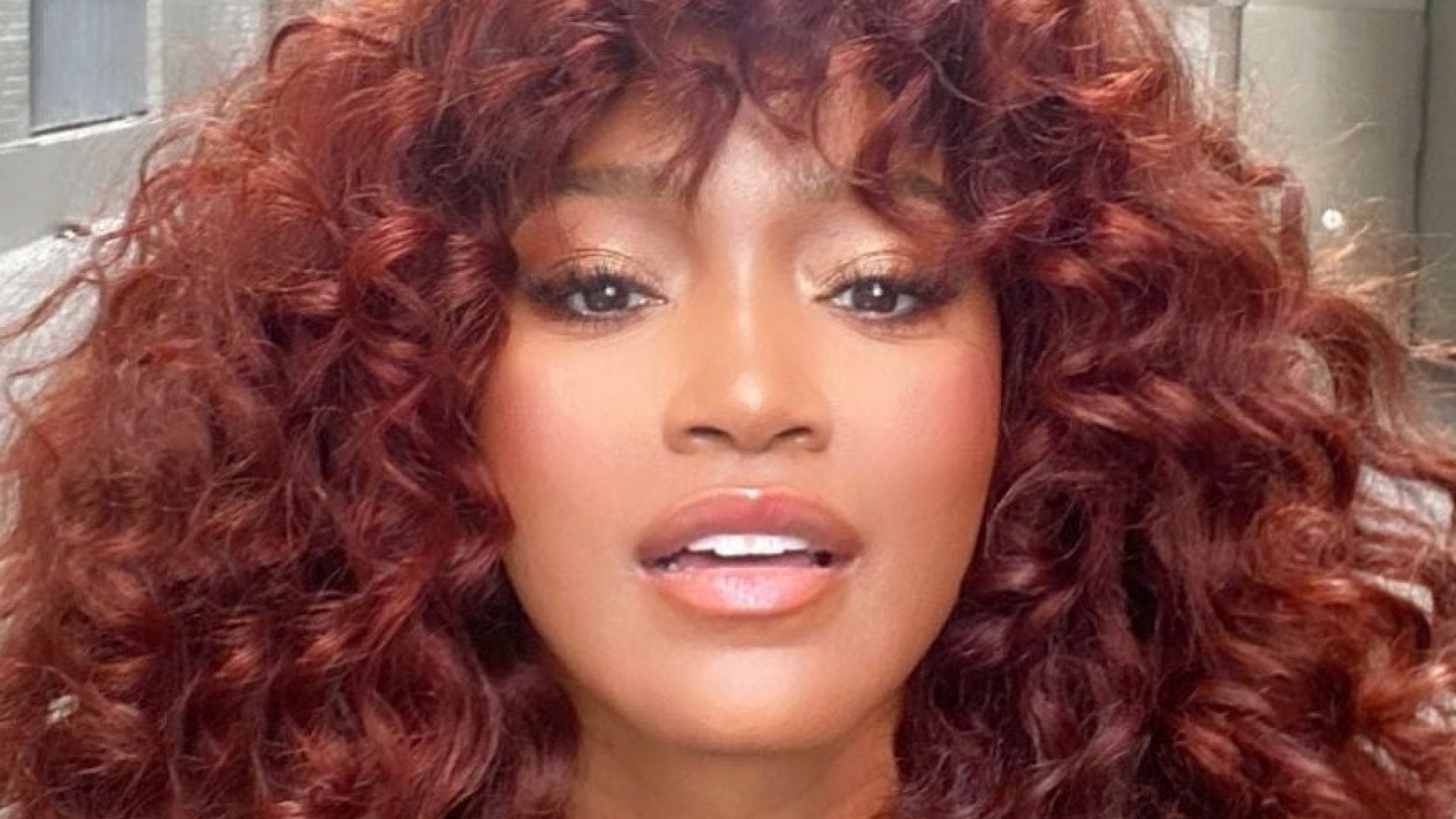 21 Burgundy Hair Color Ideas To Try 2022 – Curlfit