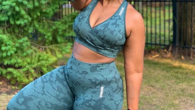 5 Inspiring ‘Curvy Fit’ Influencers We’re Following (and Loving!)