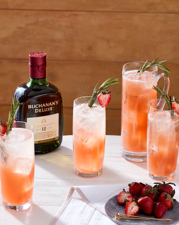 7 Game Day Cocktails To Make On Super Bowl Sunday