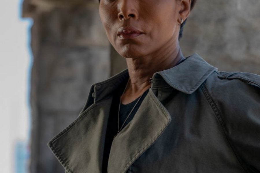 Angela Bassett Talks Filming '9-1-1' During COVID-19 And Why She ...