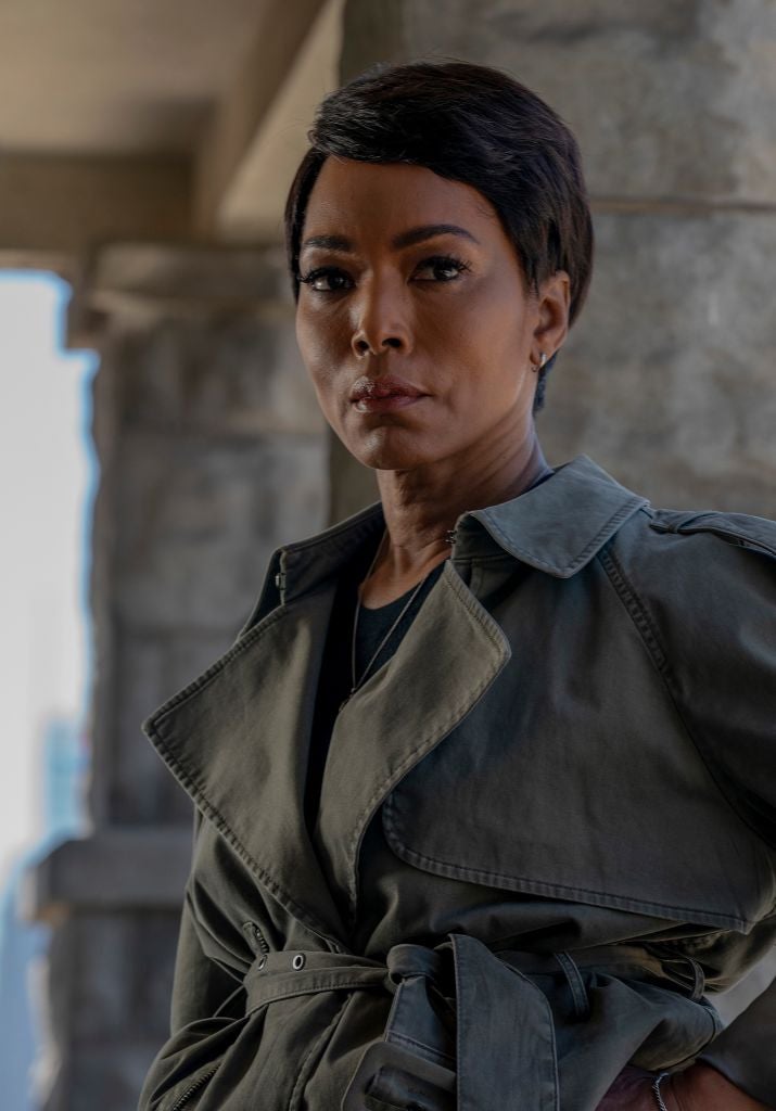 Angela Bassett Talks Filming '9-1-1' During COVID-19 And Why She'd Take The Vaccine