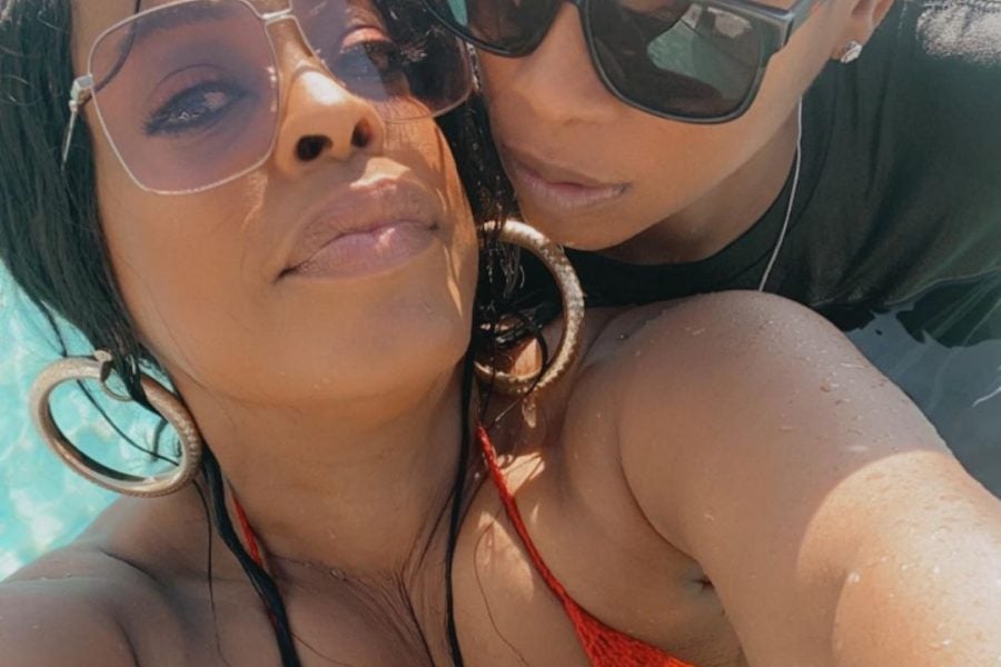 Niecy Nash and Wife Jessica Betts Are In Full Baecation Mode ...