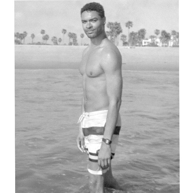 See Pics Of Regé-Jean Page Before 'Bridgerton' & 'SNL'