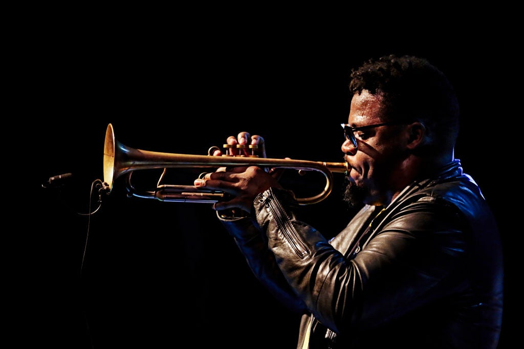 9 Moments We Loved From D'Angelo & Friends On Verzuz