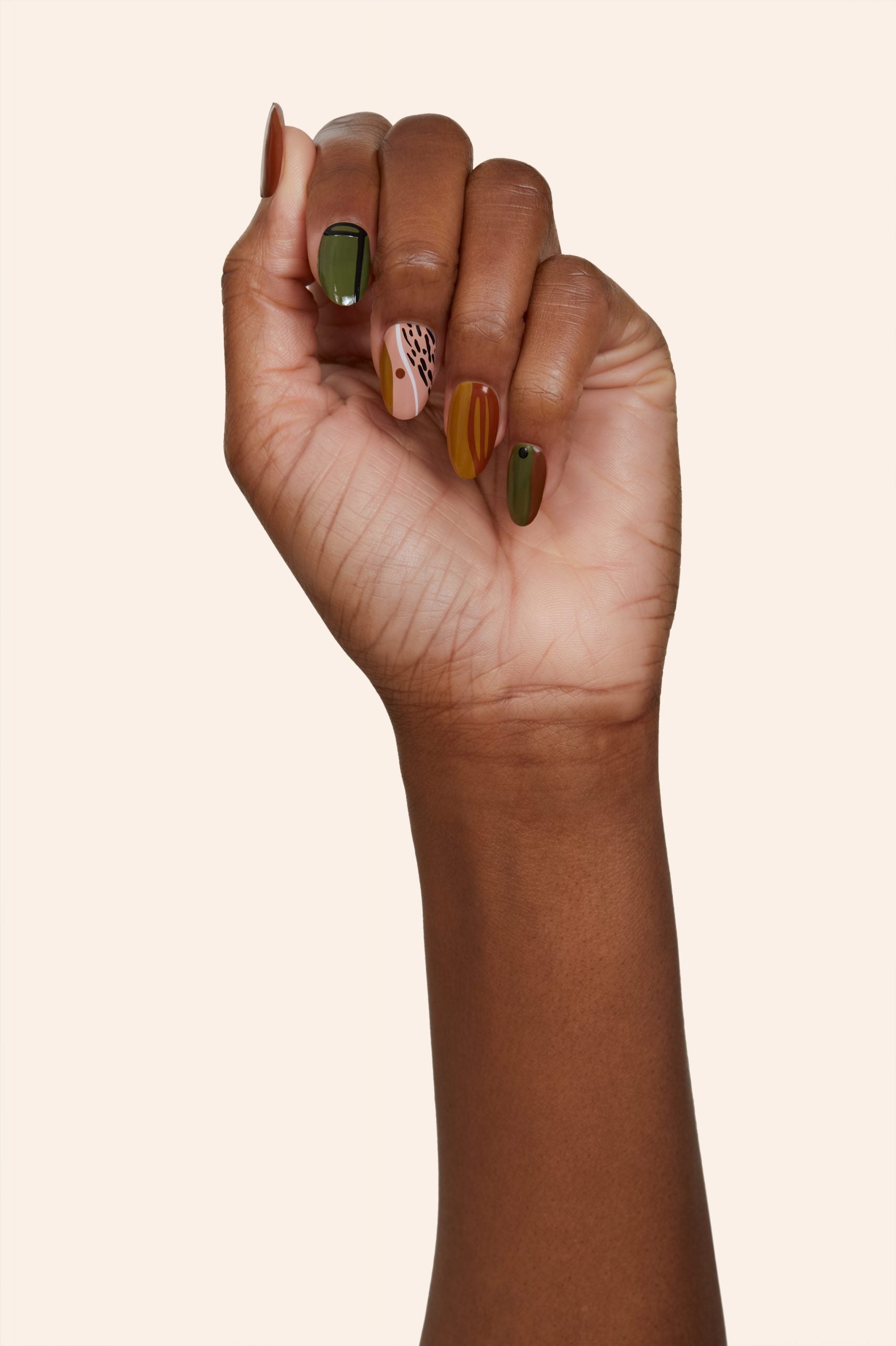 ManiMe Is Joining Forces With Black Manicurists For Black History Month