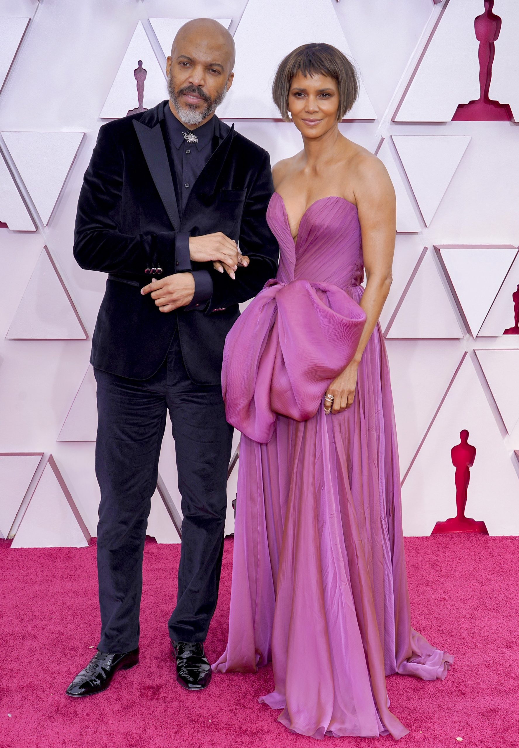 Black Celebrity Couples In Love And Looking Lovely At The 2021 Oscars