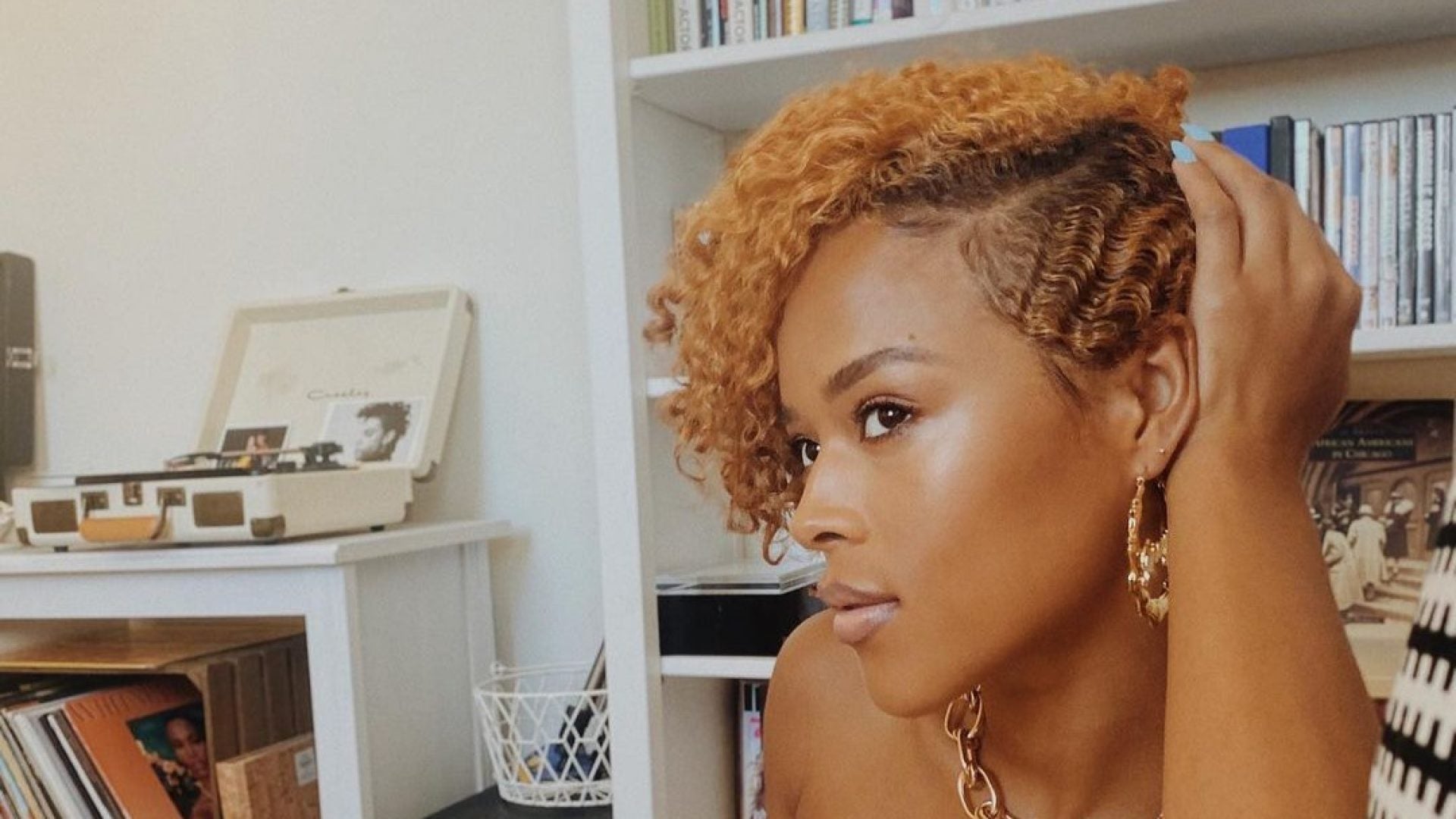18 Best Short Hairstyles For Every Texture And Color