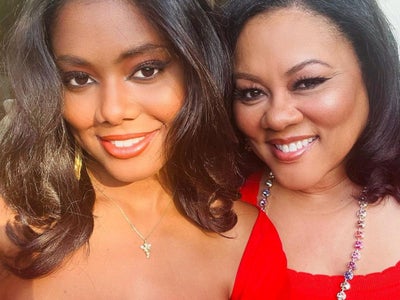 15 Celeb Mother/Daughter Duos Who Look Exactly Alike
