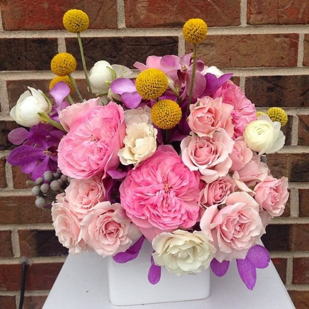 17 Showstopping Mother's Day Floral Arrangements For Every Type Of Mom