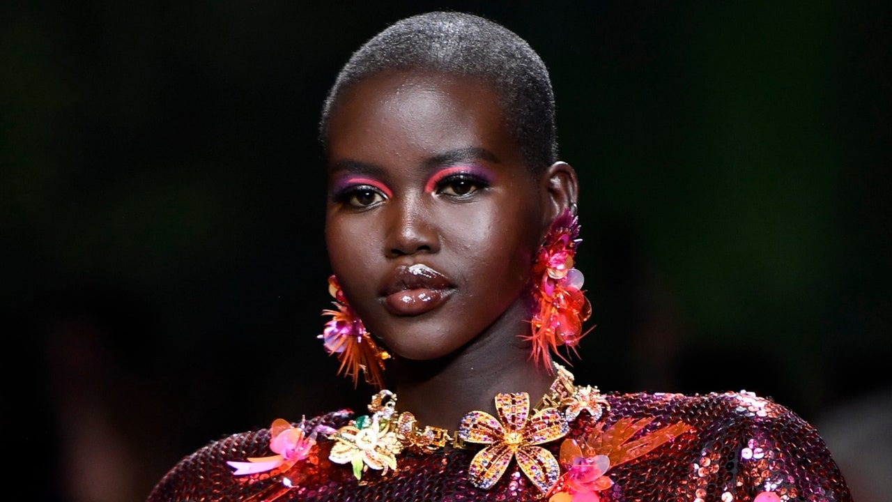 The Best Clear Lip Gloss For Achieving A HighShine Pout Essence