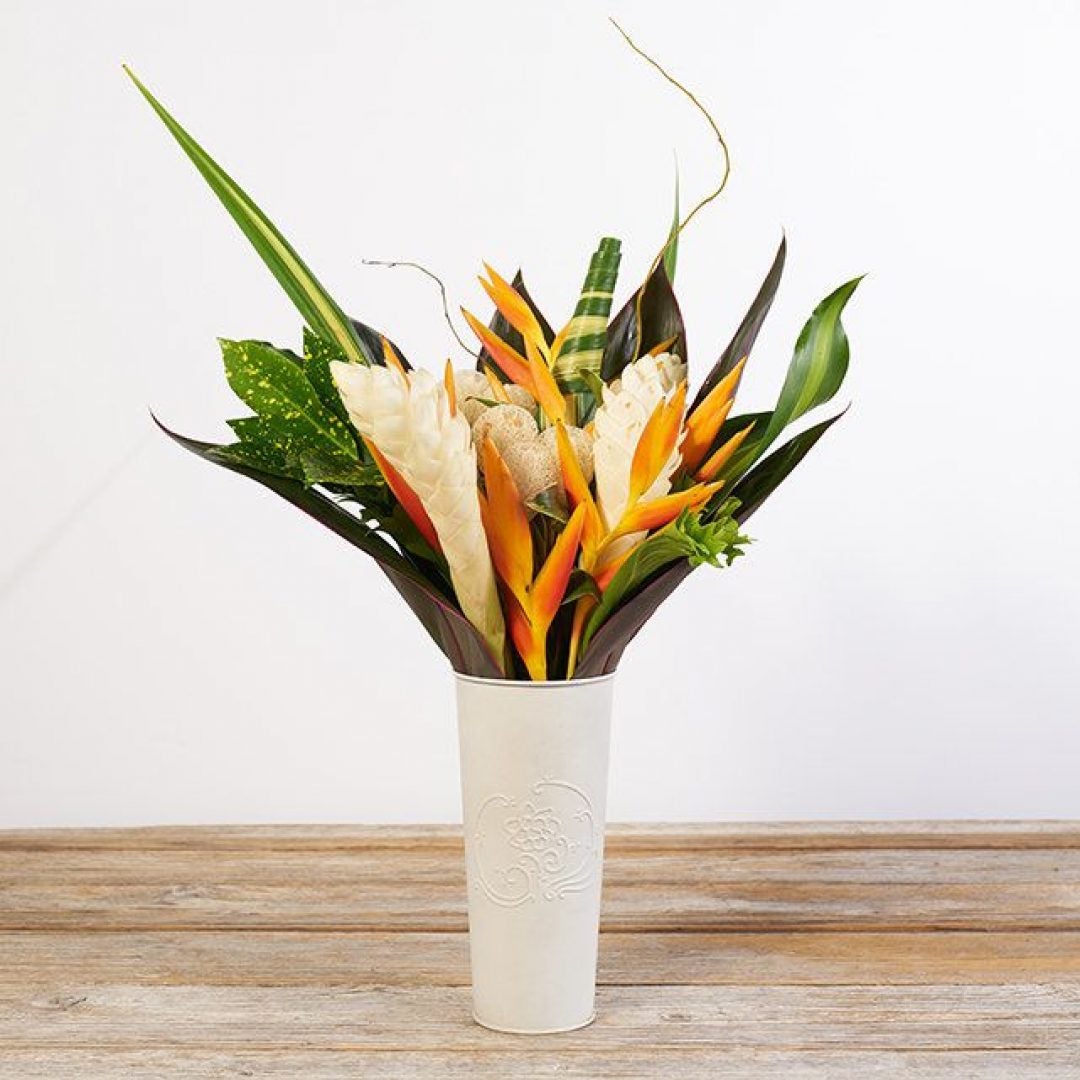 17 Showstopping Mother's Day Floral Arrangements For Every Type Of Mom