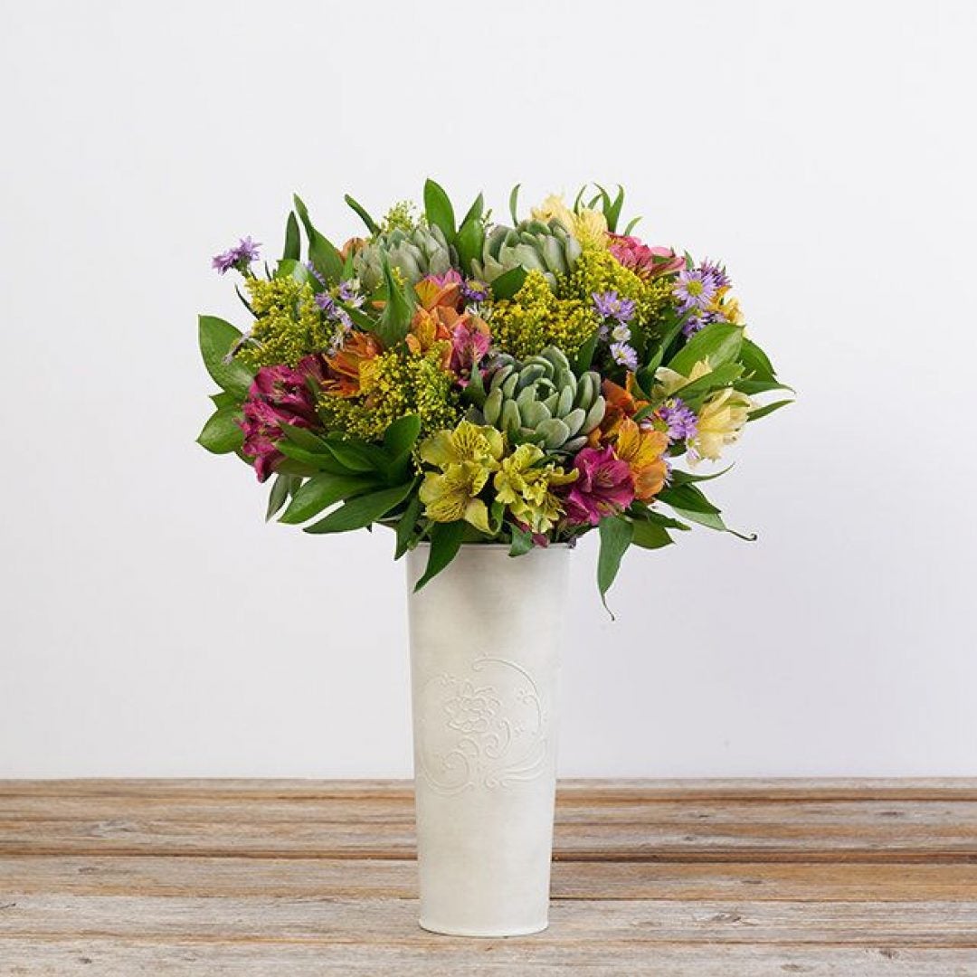 17 Showstopping Mother's Day Floral Arrangements For Every Type Of Mom