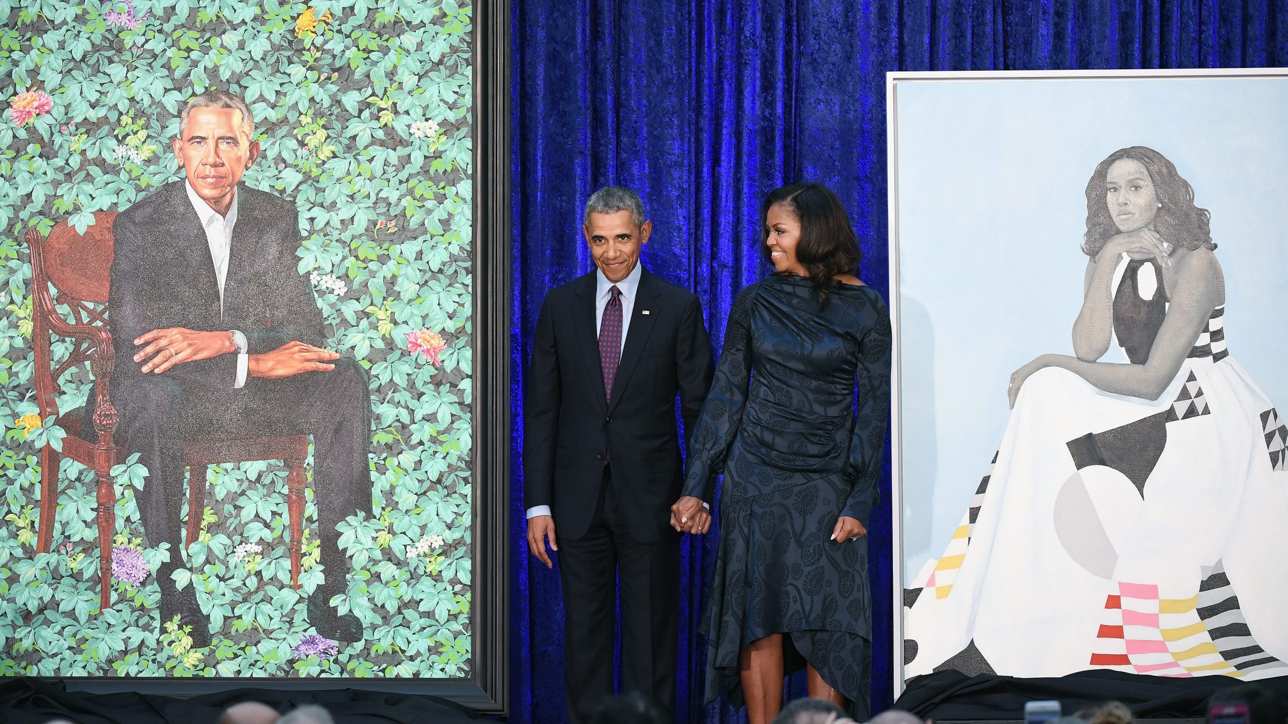Barack and Michelle Obama Head Back To Chicago To Begin Nationwide Portrait Tour