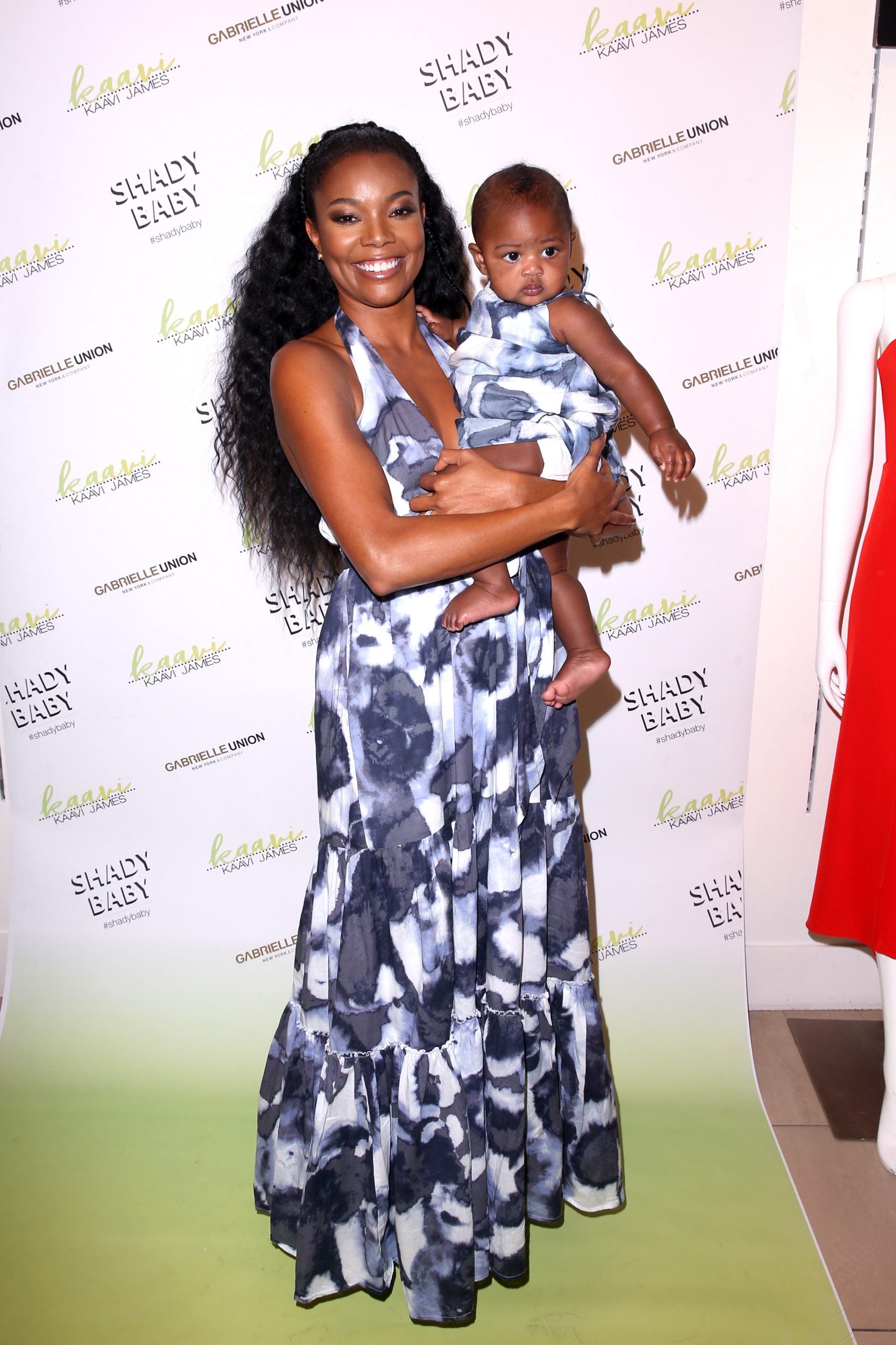 9 Of Gabrielle Union And Kaavia's Best #TwinningWithMommy Moments