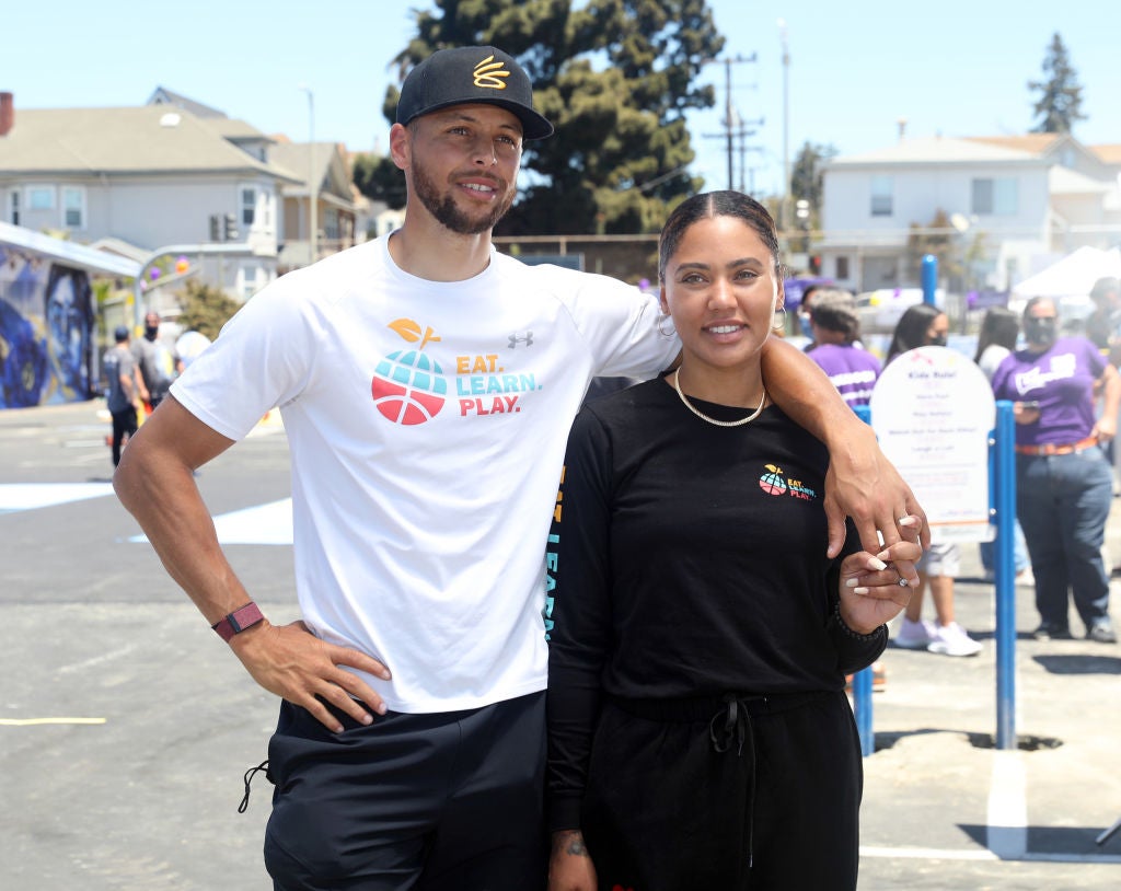 Star Gazing: Your Favorite Celebs Are Keeping It Cute And Casual