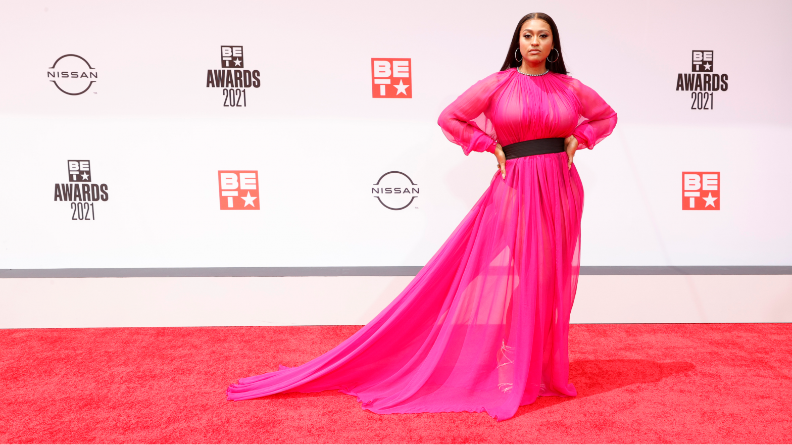 Everything You Need To Know About Jazmine Sullivan's 2021 BET Awards Look