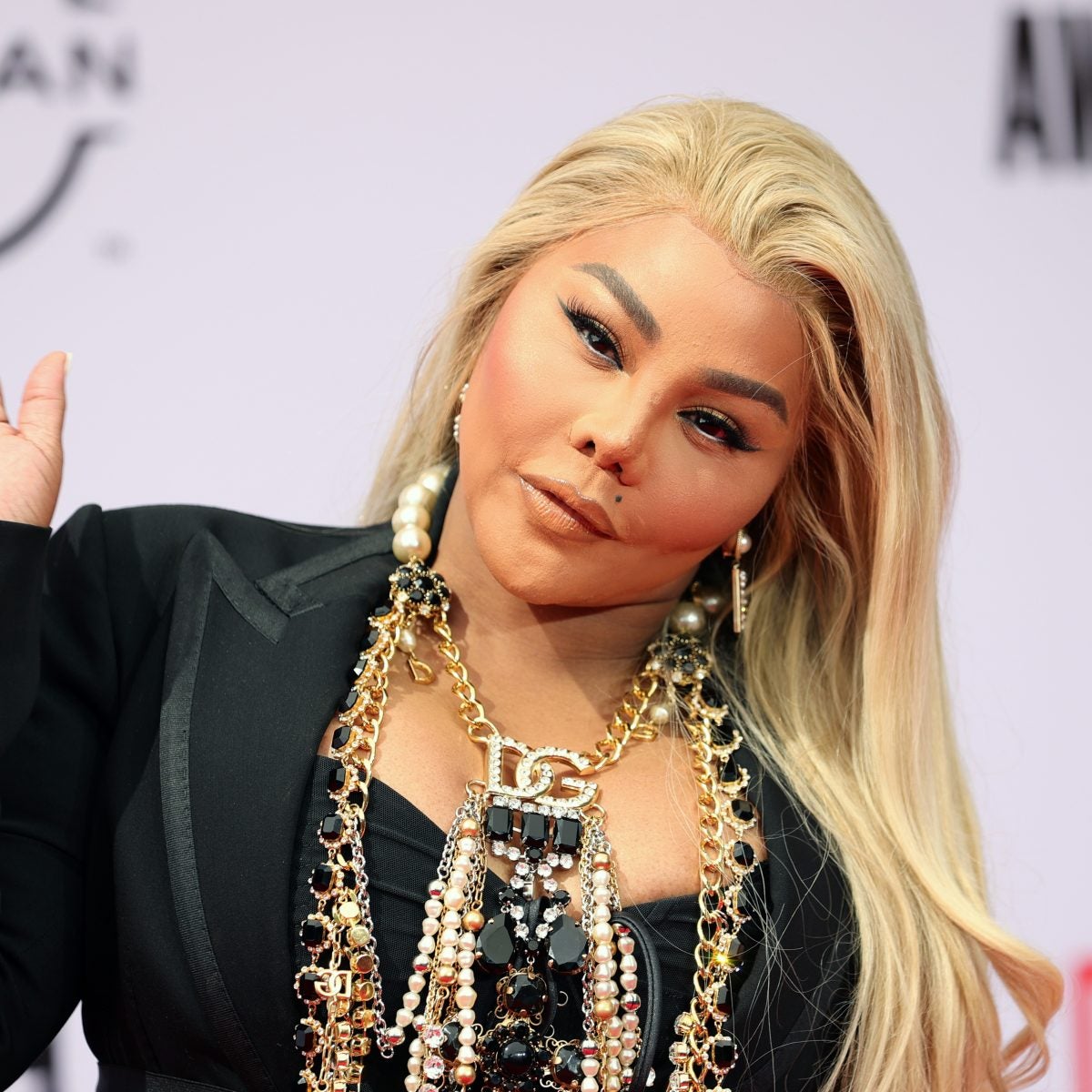 Lil Kim Reveals She Would Do A Verzuz Battle With Nicki Minaj