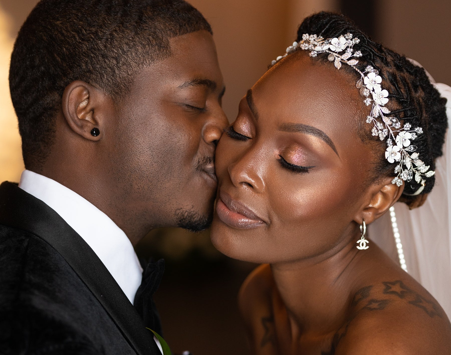 Bridal Bliss: Jessica And Lawrence Walked On Water To Say "I Do"