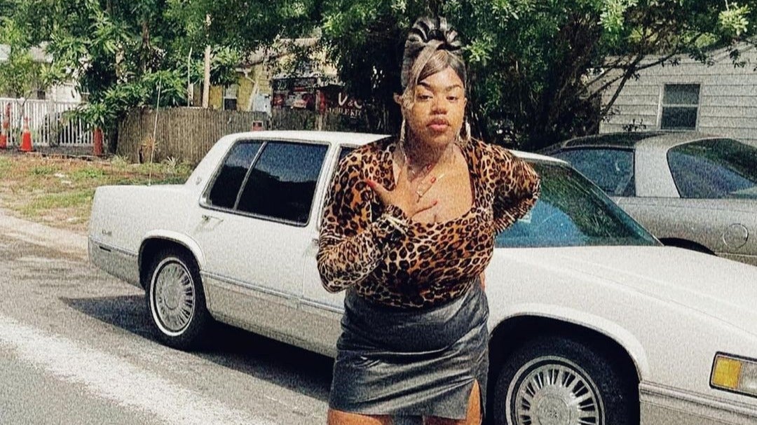 How To Come Correct For Tonight's Verzuz — From Cherry Acrylics To