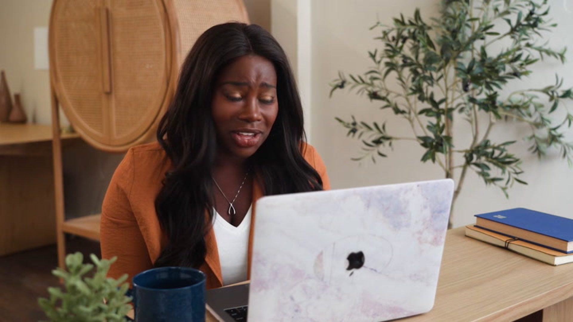 Pinesolxessence Nicole-segment V1