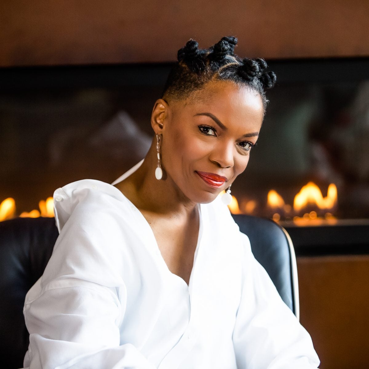 After Losing Her Husband And Sister, Jazz Singer Nnenna Freelon Chronicles Loss In 'Great Grief' Podcast, New Album