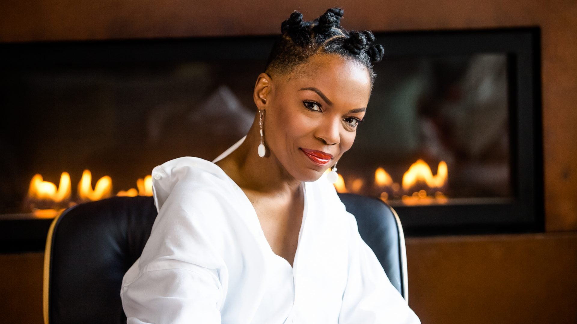 After Losing Her Husband And Sister, Jazz Singer Nnenna Freelon Chronicles Loss In 'Great Grief' Podcast, New Album