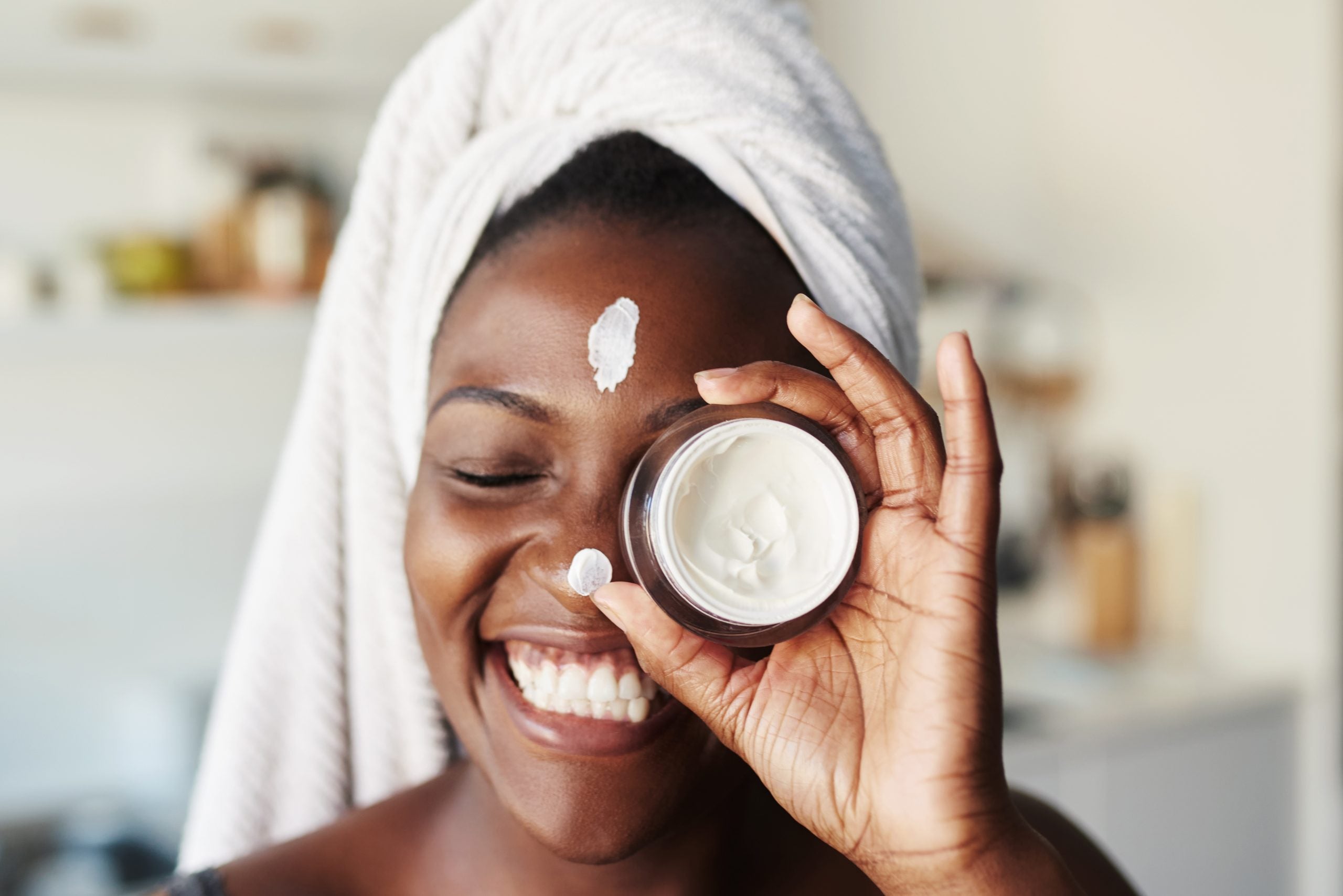A Guide To Retinol Creams For Black Skin—According To An ...